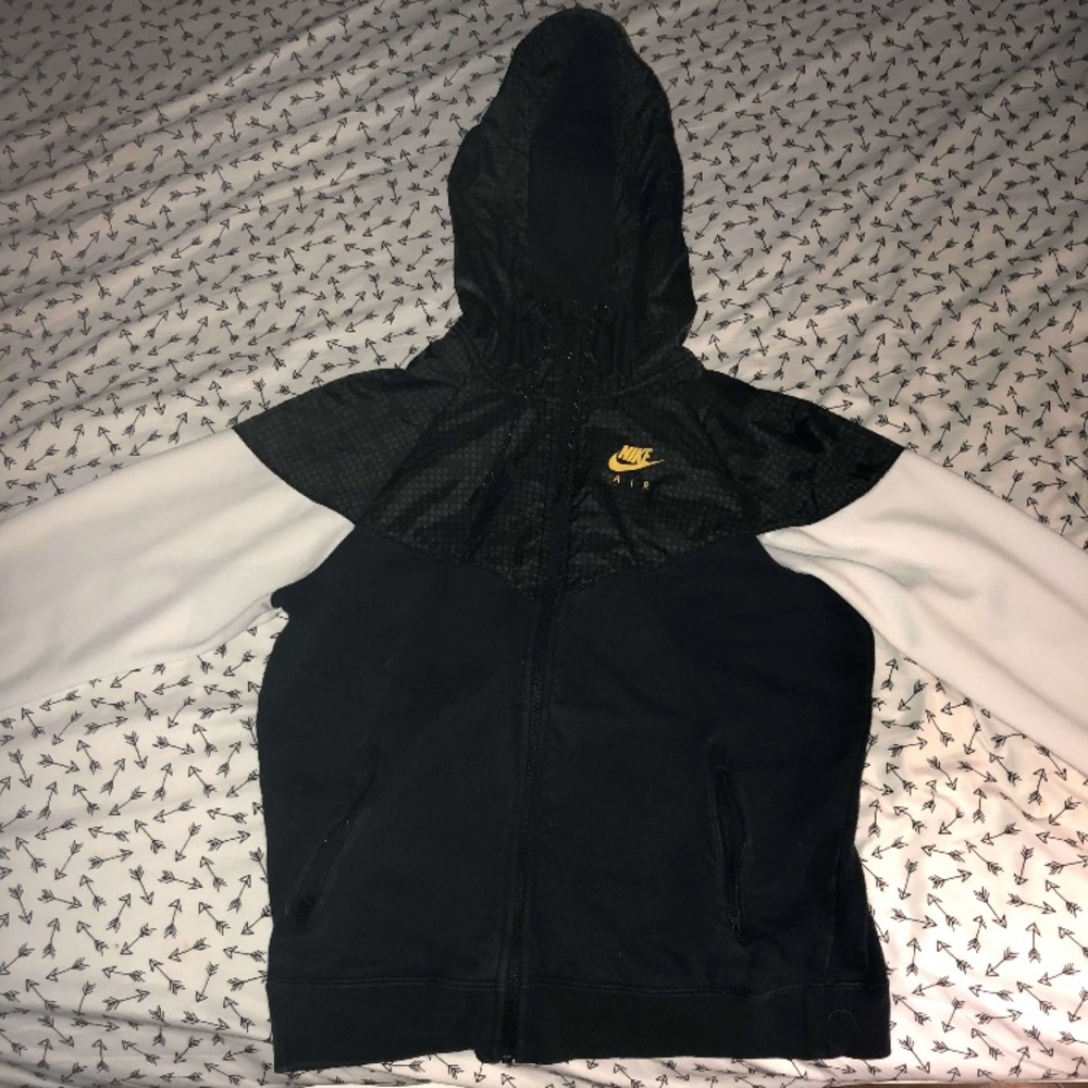 Nike Air Max Pullover Jacket